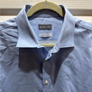 Michael Kors Men's Light Blue Dress Shirt Regular Fit size 17.5 34/35 Stretch